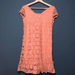 Alya peach Embroidered Lace Dress Size Medium.